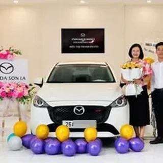 Hoạt động tư vấn và giao xe Mazda tại Sơn La 1