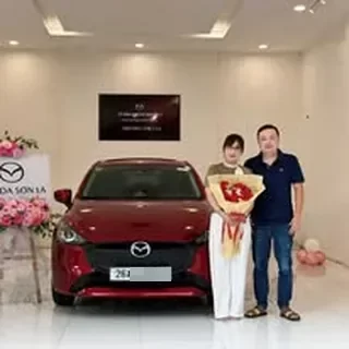 Hoạt động tư vấn và giao xe Mazda tại Sơn La 3