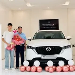 Hoạt động tư vấn và giao xe Mazda tại Sơn La 5
