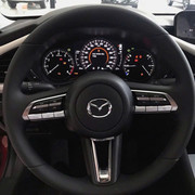 Tầm tiền 700-800 triệu: Chọn gầm cao Mazda CX-30 hay kiểu dáng sedan Mazda3?: Tư vấn dễ hiểu